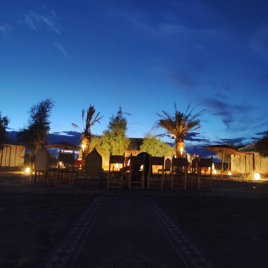 Royal Luxury Cafe Du Sud Hotell Merzouga Eksteriør bilde